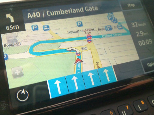 Ovi Maps 3 demo-ing the lane-assist feature on an N97 mini at the launch event